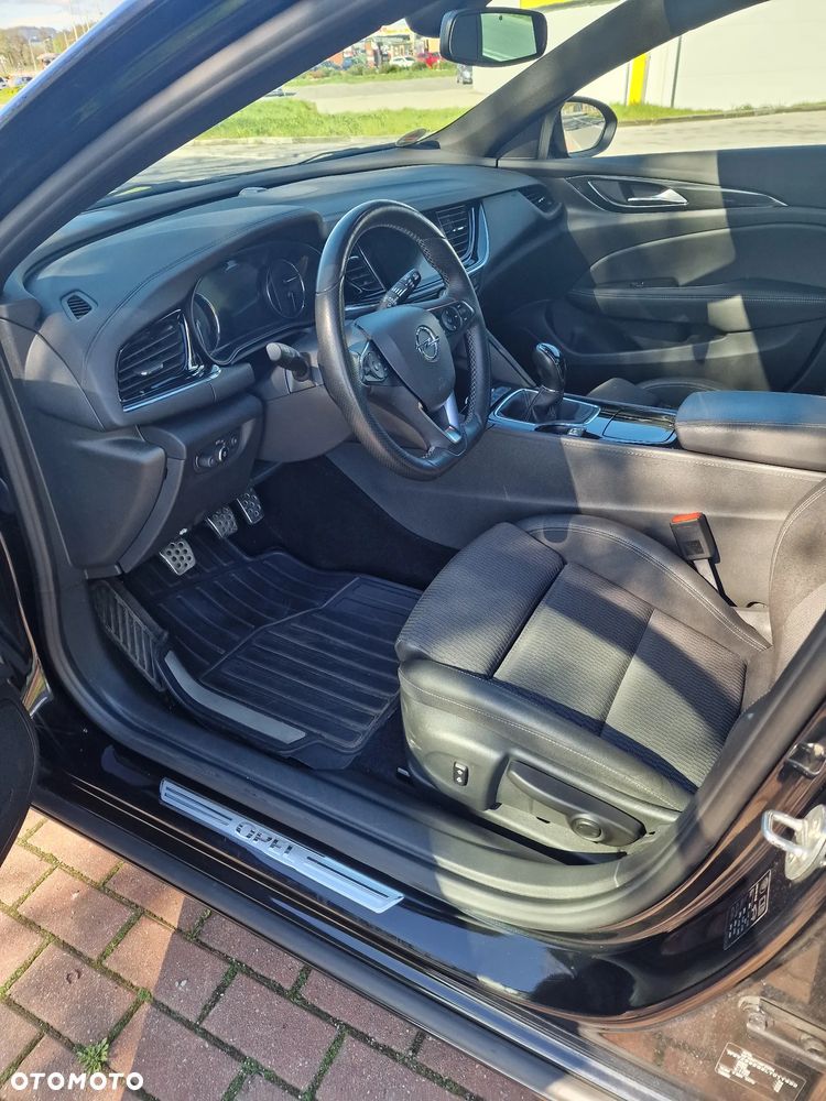 Opel Insignia CT 2.0 CDTI 4x4 Elite S&S - 13