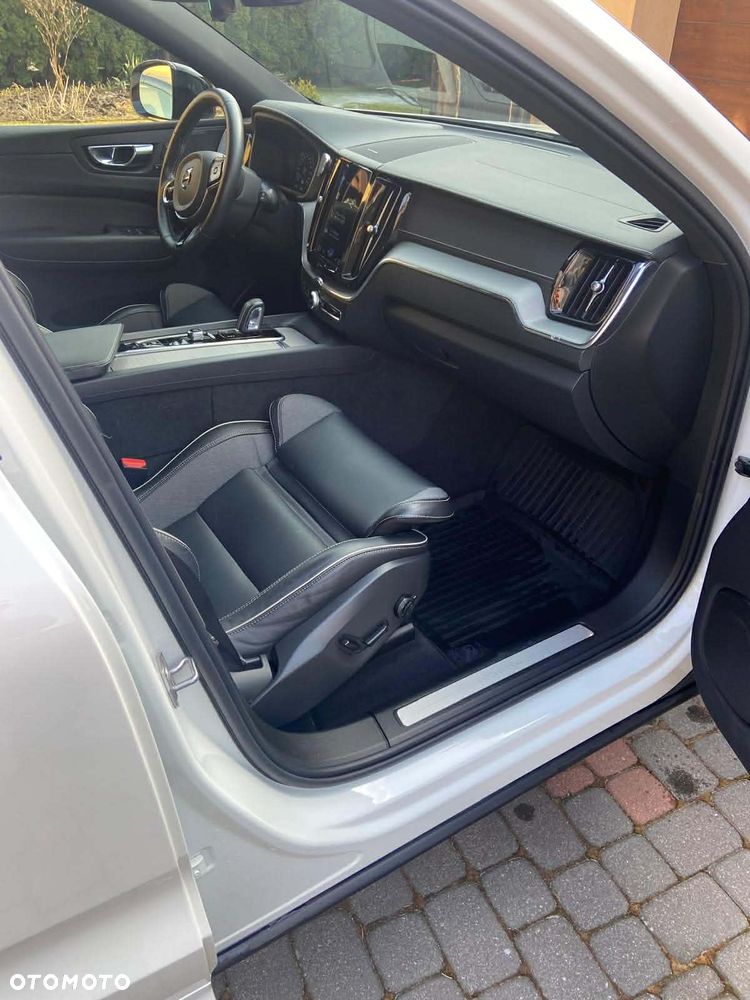 Volvo XC 60 - 22