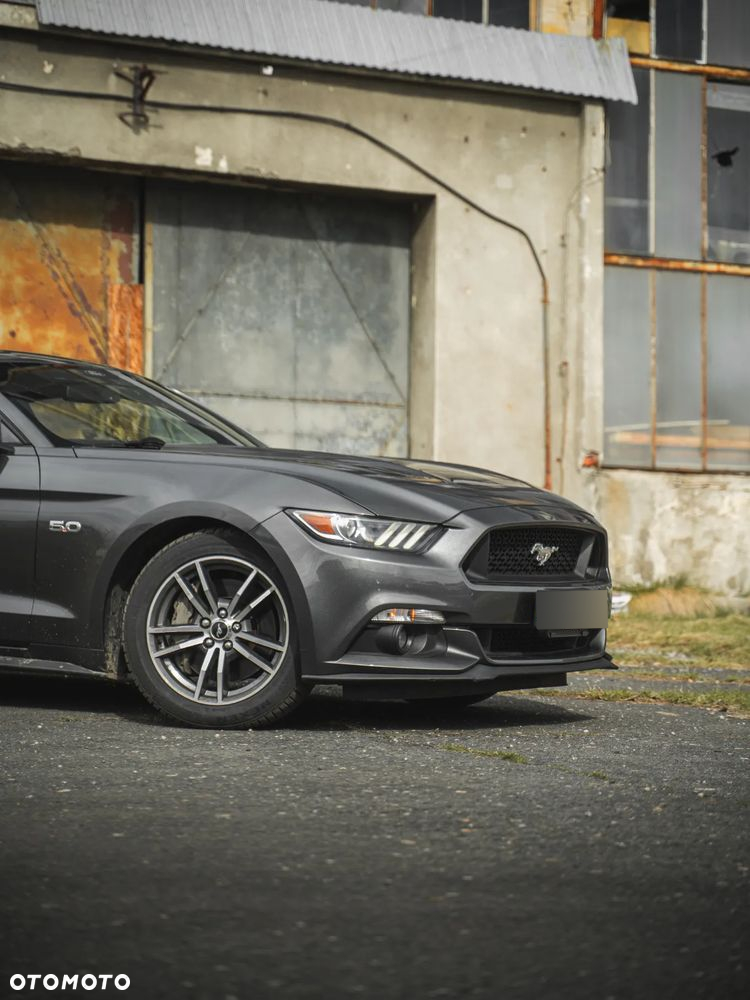Ford Mustang 5.0 V8 GT - 2
