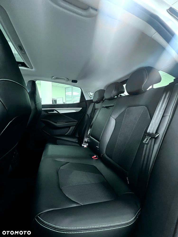 JAC J7 Plus CVT - 5