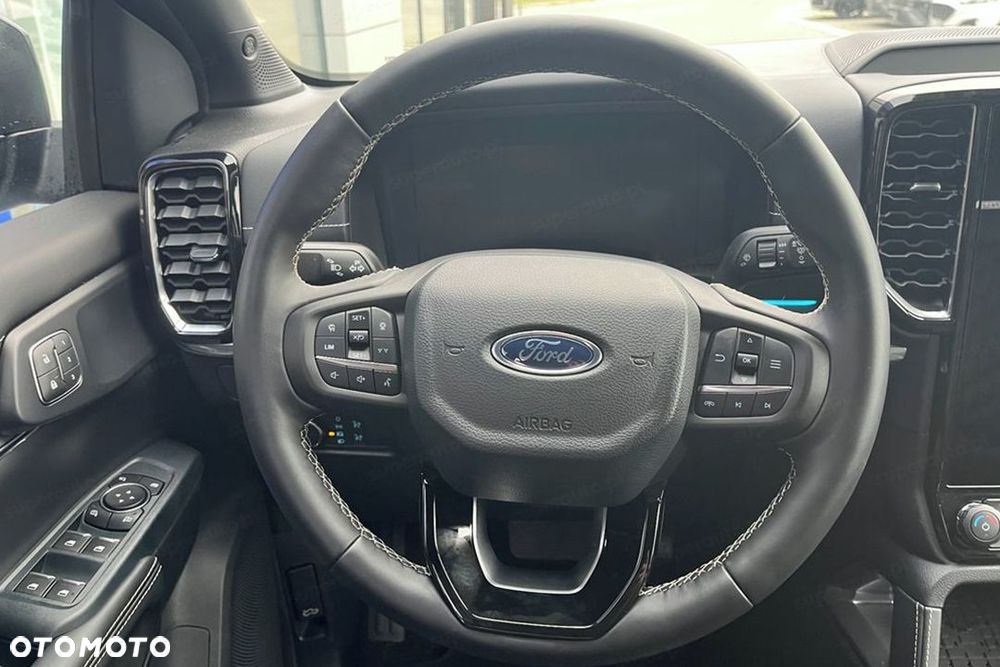 Ford Ranger - 8