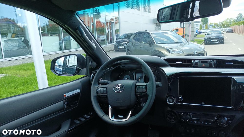 Toyota Hilux 2.8 D-4D Double Cab Invincible 4x4 - 18