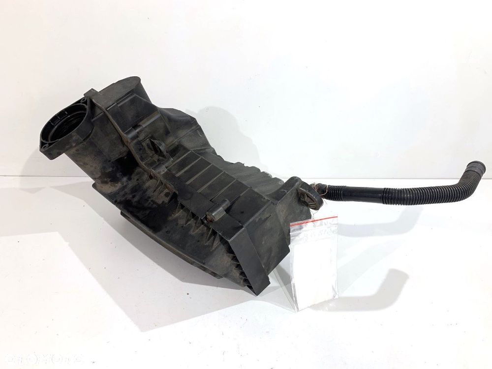 OBUDOWA FILTRA POWIETRZA  VW CADDY III Nadwozie pełne/minivan (2KA, 2KH, 2CA, 2CH) 2004 - 2015 1.6 - 3