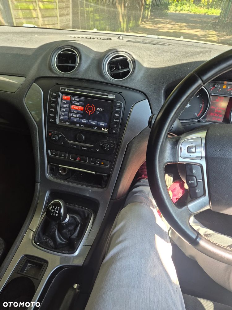 Ford Mondeo 2.0 TDCi ECOnetic Business Edition - 8