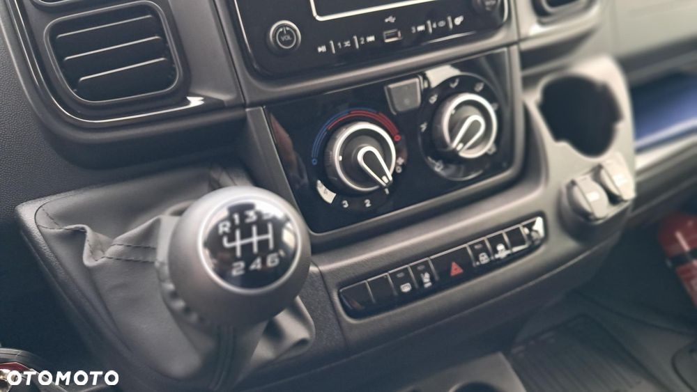 Toyota Proace Max - 17