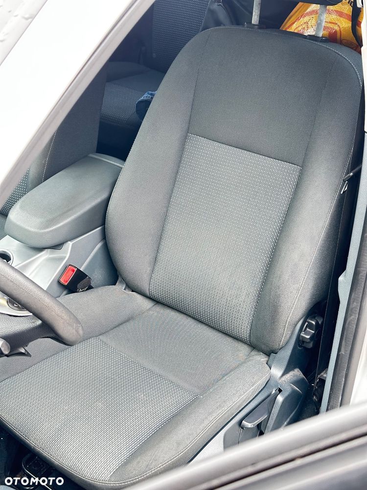 Ford Grand C-MAX - 5