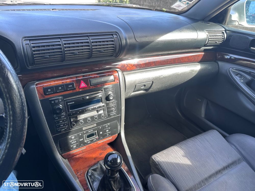 Audi A4 Avant 1.9 TDI m5 115 - 8