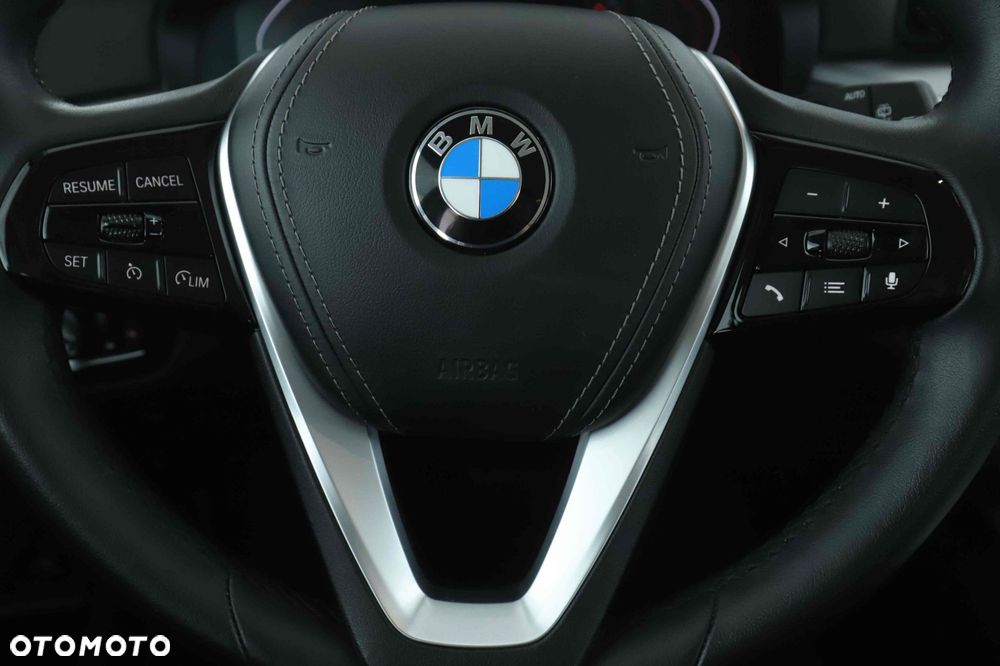 BMW Seria 5 - 10