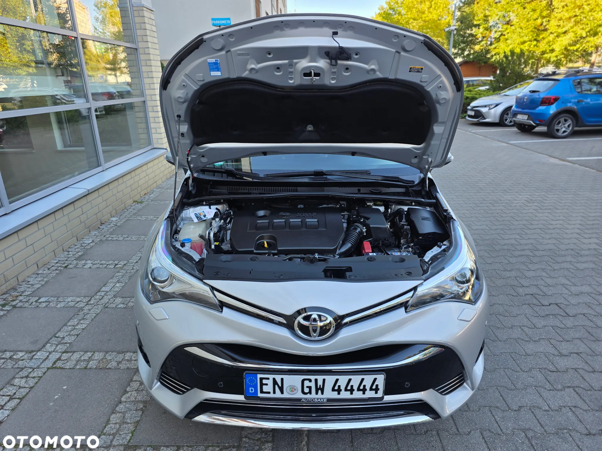 Toyota Avensis 1.8 Prestige - 12
