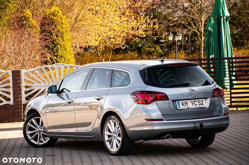 Opel Astra 1.4 Turbo Cosmo - 18