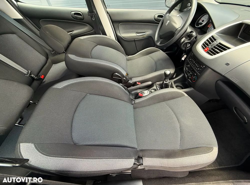Peugeot 206+ 75 Urban Move - 17