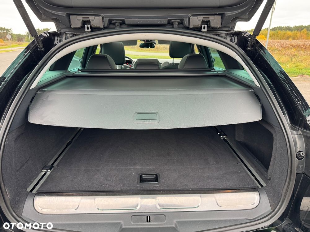 Peugeot 508 RXH 2.0 HDi HYbrid4 - 14