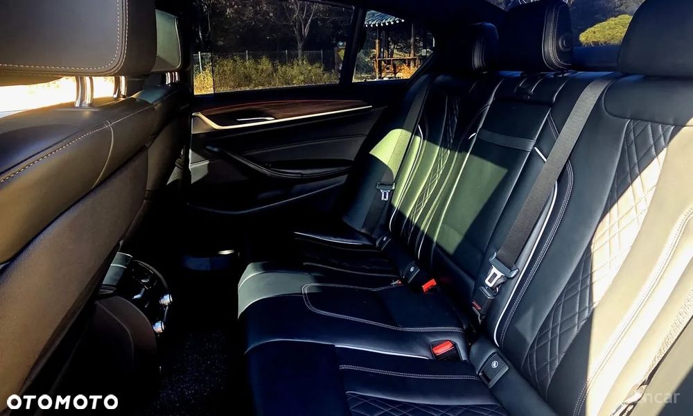 BMW Seria 5 520d - 10