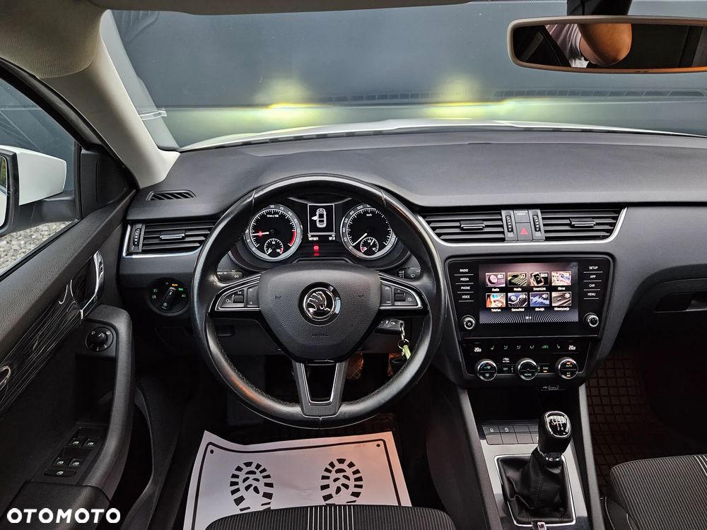 Skoda Octavia 1.6 TDI SCR Style - 9