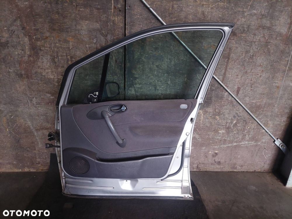 DRZWI KOMPLETNE PRAWY PRZÓD MERCEDES W168 A KLASA 706 - 4
