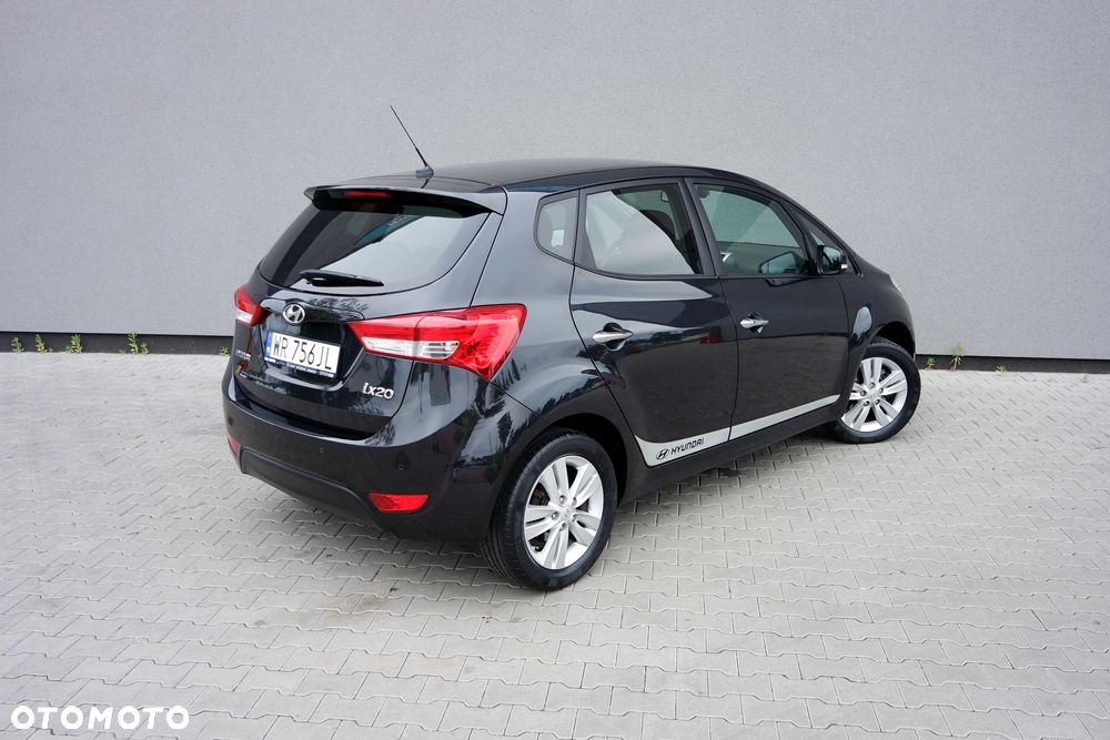 Hyundai ix20 - 3