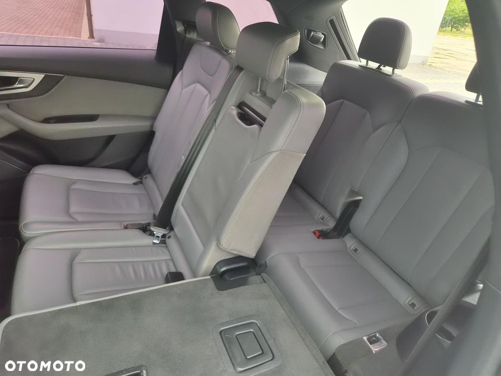 Audi Q7 3.0 TDI Quattro Tiptronic - 11