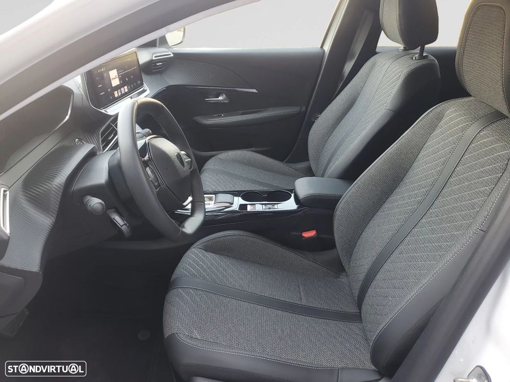 Peugeot e-208 51 kWh Allure - 10