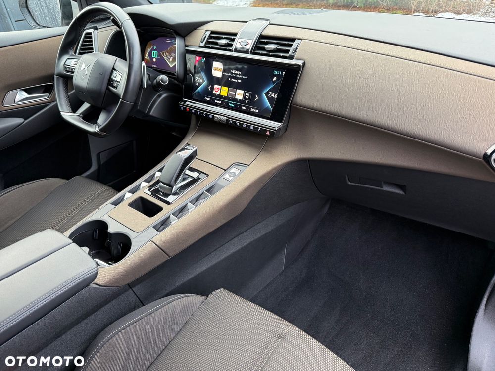 DS Automobiles DS 7 Crossback - 14