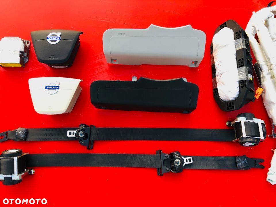 VOLVO V40 DESKA KONSOLA KOKPIT PULPIT PÓŁKA PARAPET PODUSZKI AIRBAG PASY PAS KURTYNY KURTYNA naprawa - 9