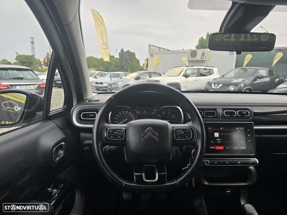 Citroën C3 1.2 PureTech Shine - 9