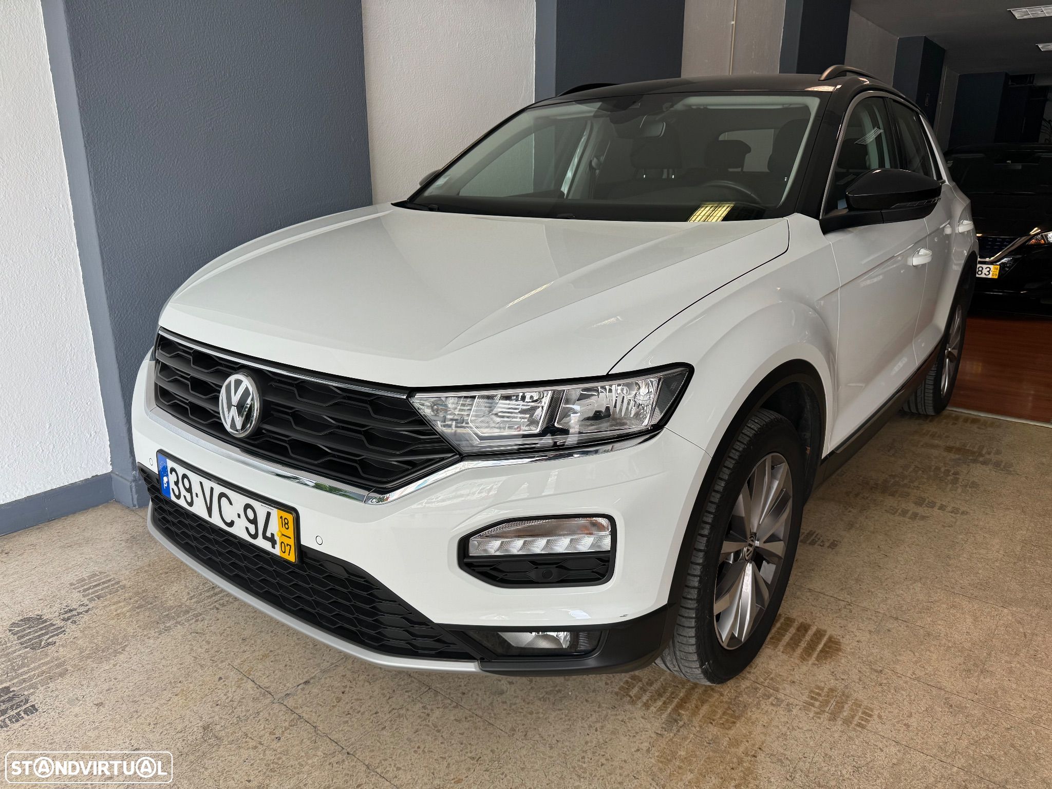VW T-Roc 1.0 TSI Style - 1