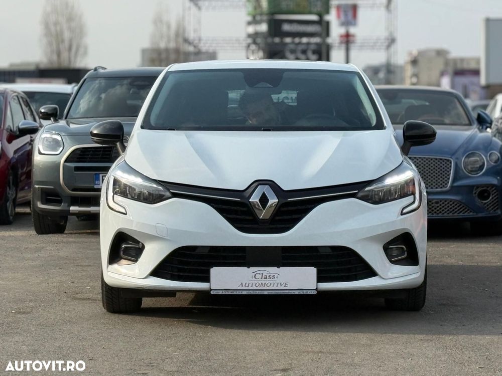 Renault Clio V E-Tech 145 Techno - 3
