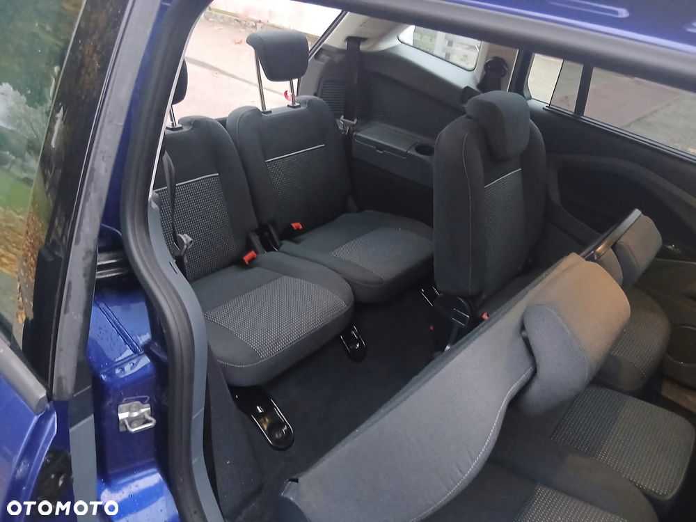 Ford C-MAX - 27