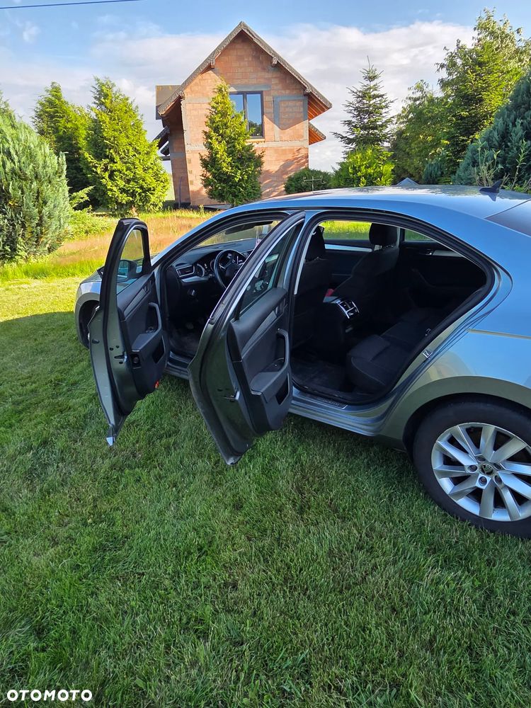 Skoda Superb - 12