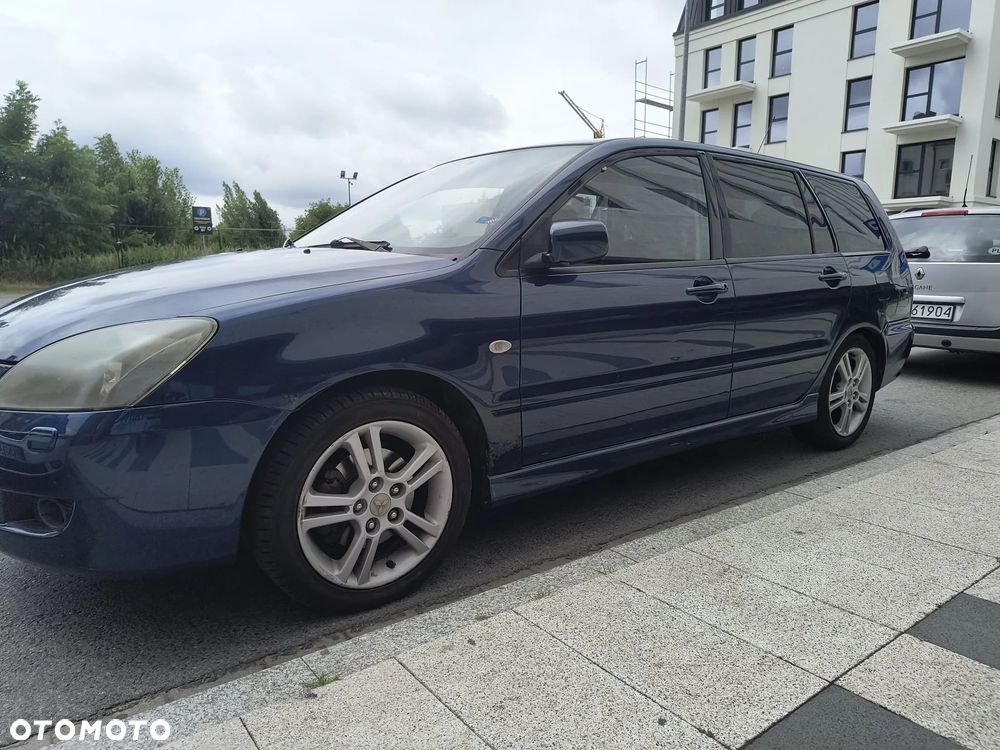 Mitsubishi Lancer 1.6 Sport - 4