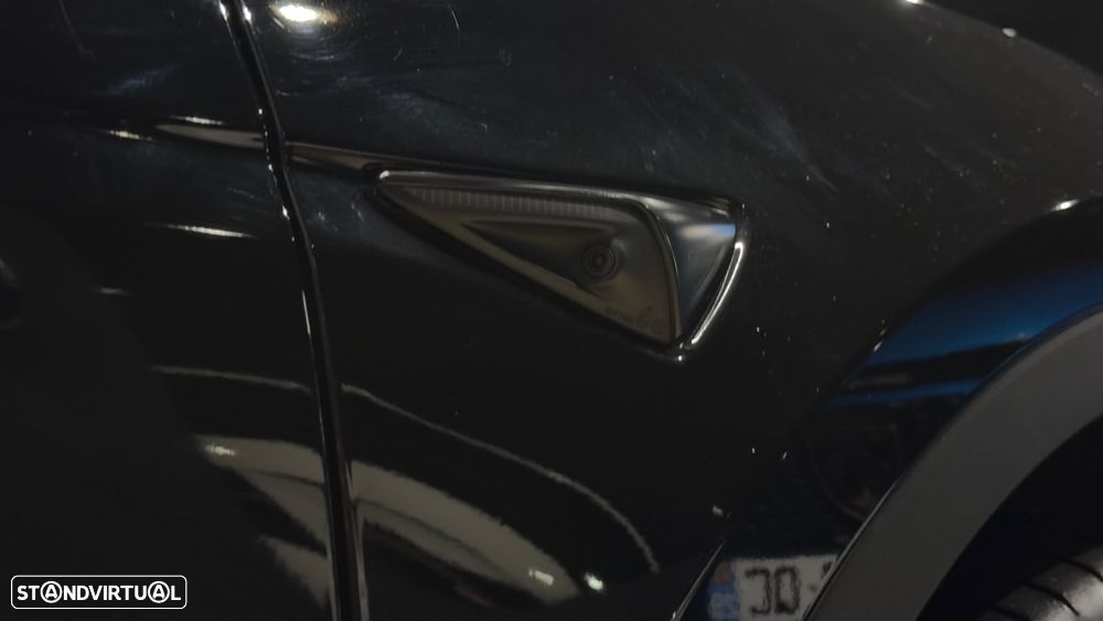 Tesla Model Y RWD - 18