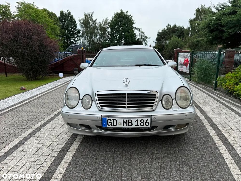 Mercedes-Benz CLK 320 - 7