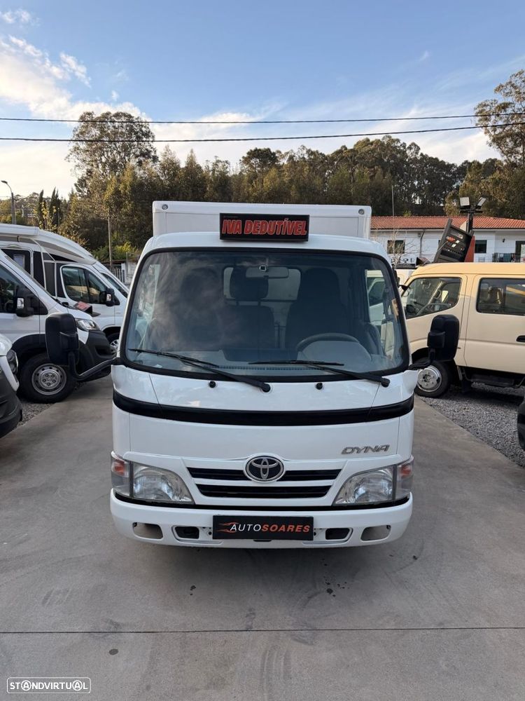 Toyota Dyna C/Frio Iva Dedutivel - 3