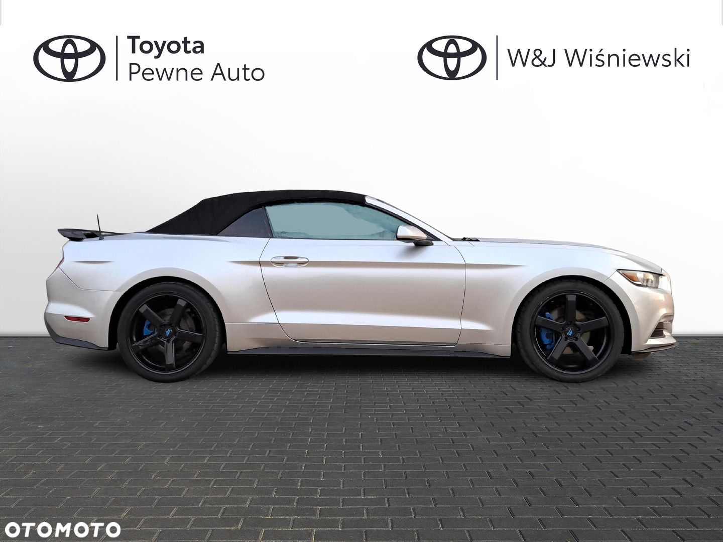 Ford Mustang - 6