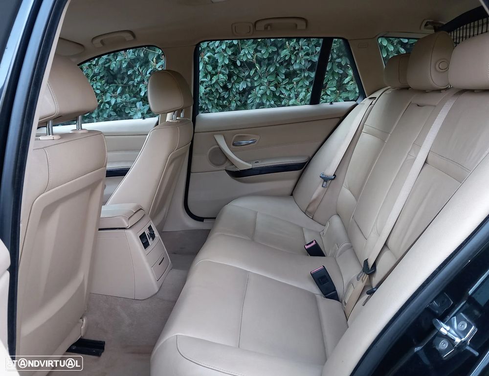 BMW 320 d Navigation - 9