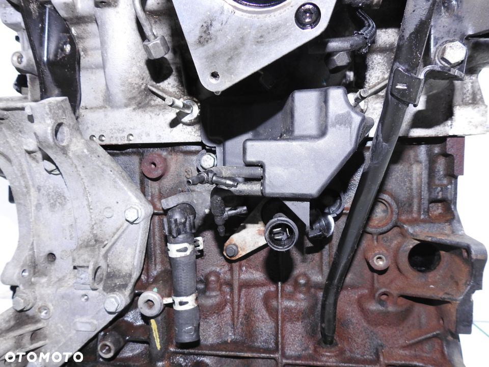 SILNIK VOLVO V50 S60 II 2.0D D4204T - 9