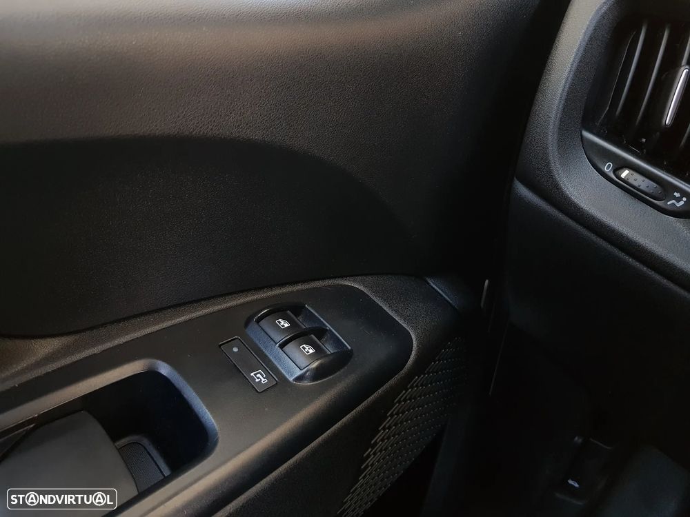 Fiat Doblo 3 Lugares - 56