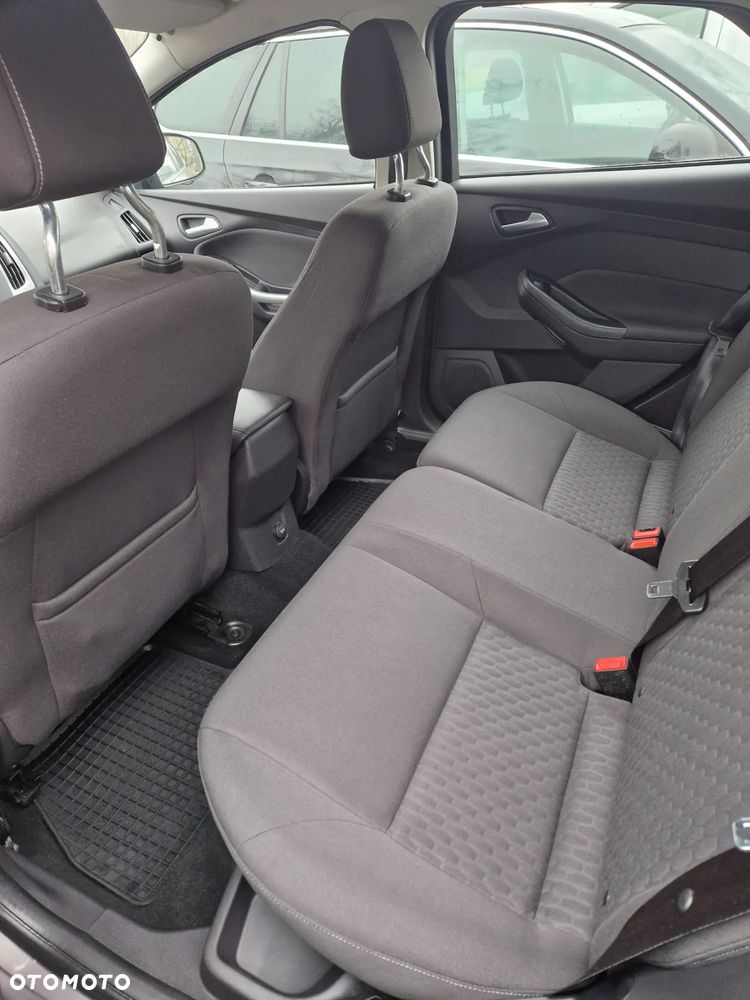 Ford Focus 1.0 EcoBoost Trend Sport - 15