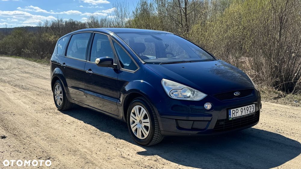 Ford S-Max 2.0 TDCi DPF Titanium - 4