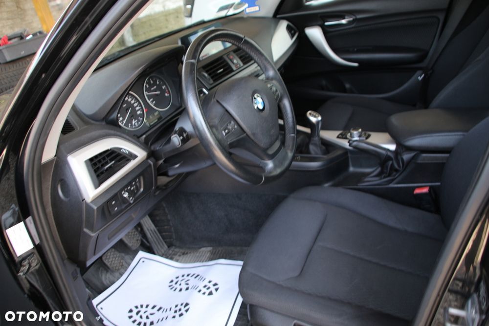 BMW Seria 1 116d EfficientDynamics Edition Urban Line - 12