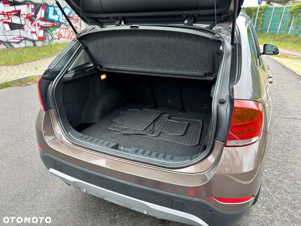 BMW X1 - 16