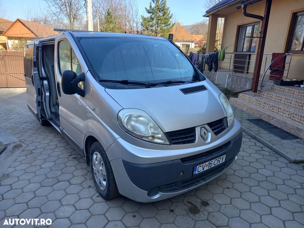 Renault Trafic - 2