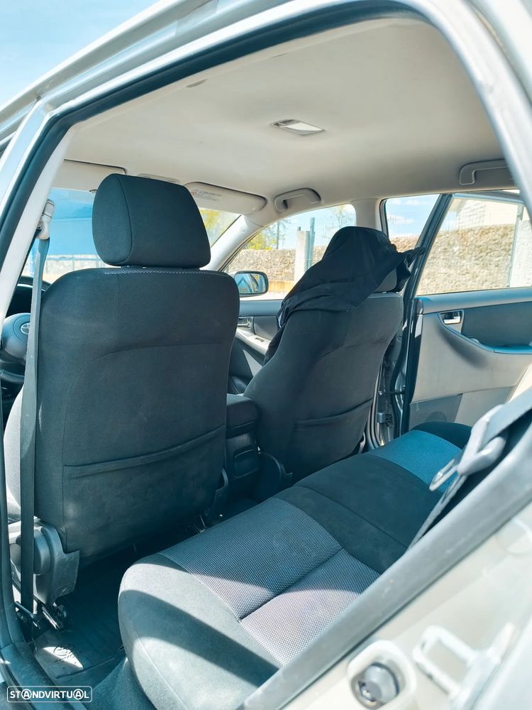 Toyota Corolla 1.6 VVT-i Edition - 9