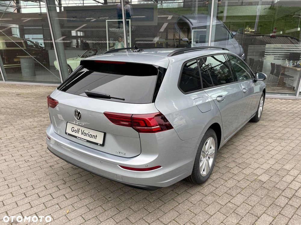 Volkswagen Golf Variant - 8