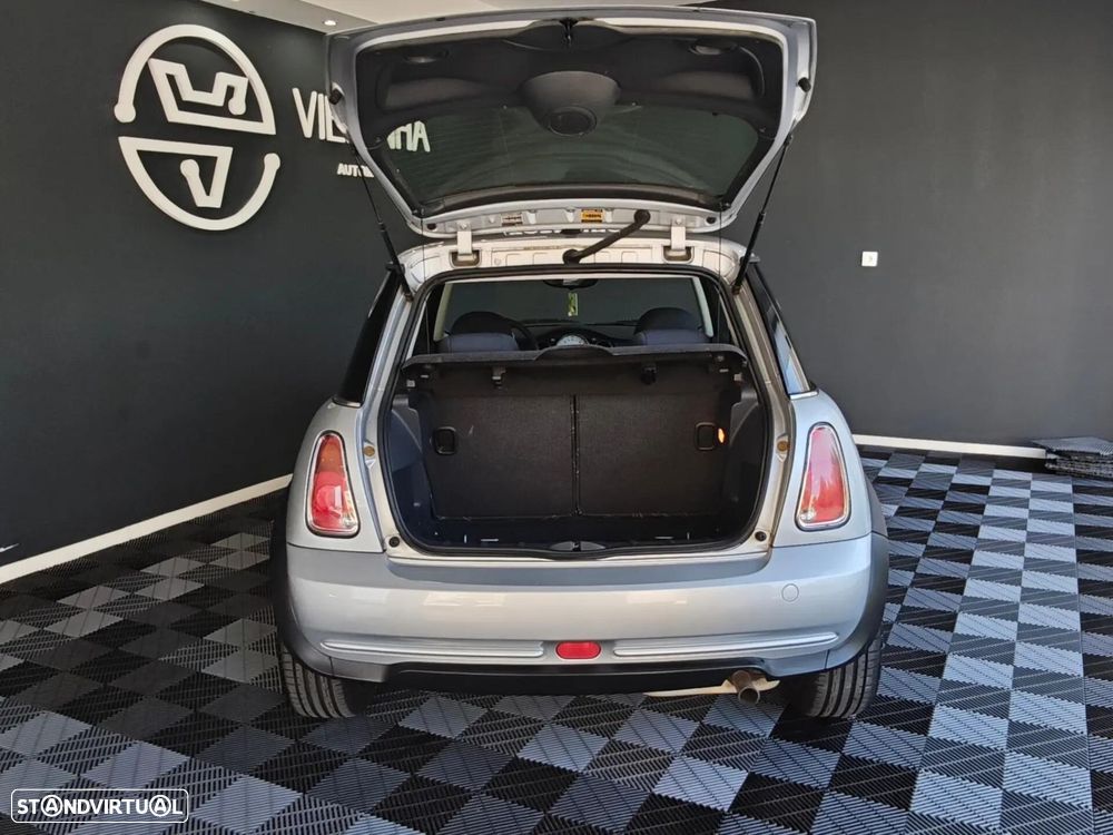 MINI 3 Portas - 48