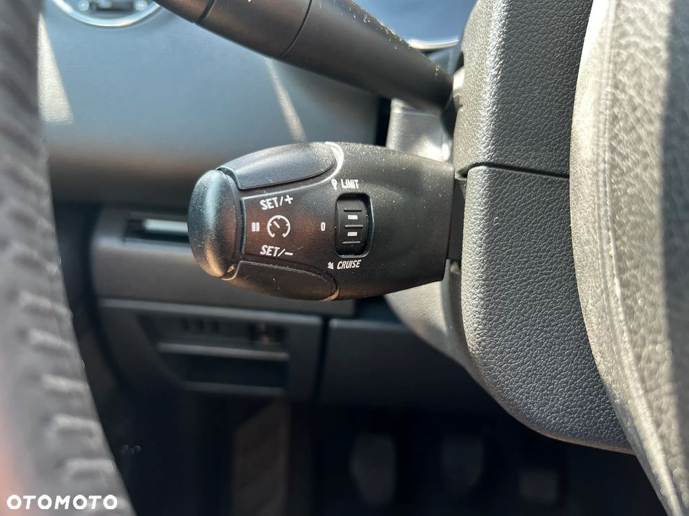 Peugeot 3008 - 18