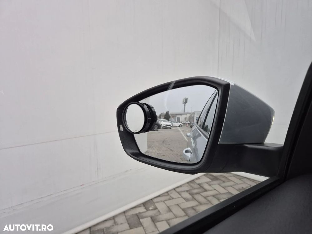 Skoda Octavia 2.0 TDI STYLE - 20