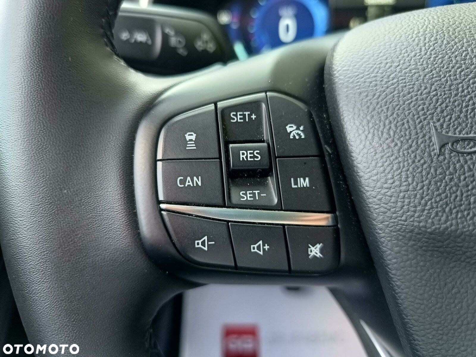 Ford Focus 1.0 EcoBoost Titanium X - 20