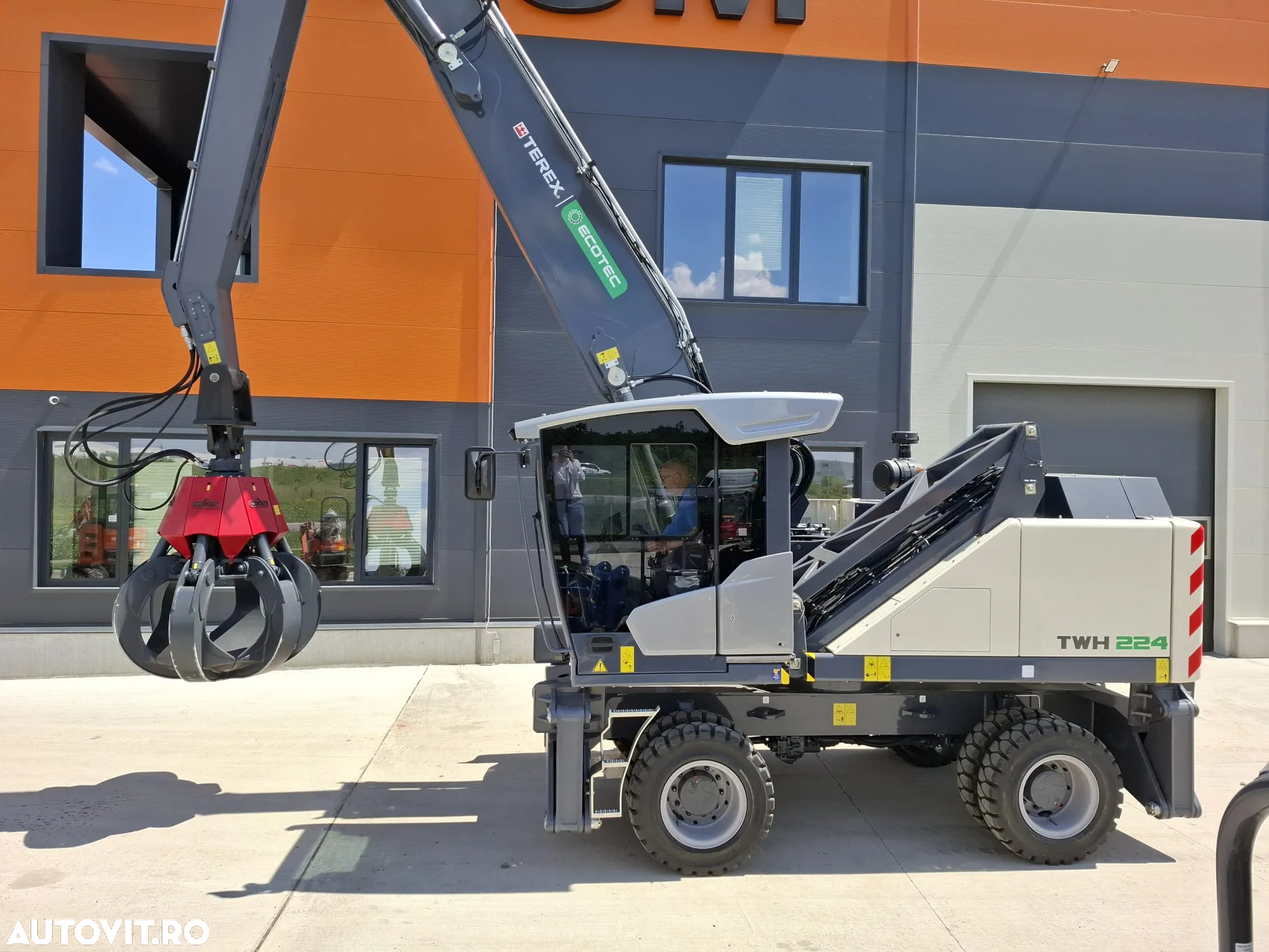 Terex FUCHS 26t, brate 11m, graifer 5 petale, cale fata spate-garantie, posibilitate leasing-269.000 EUR+tva - 8