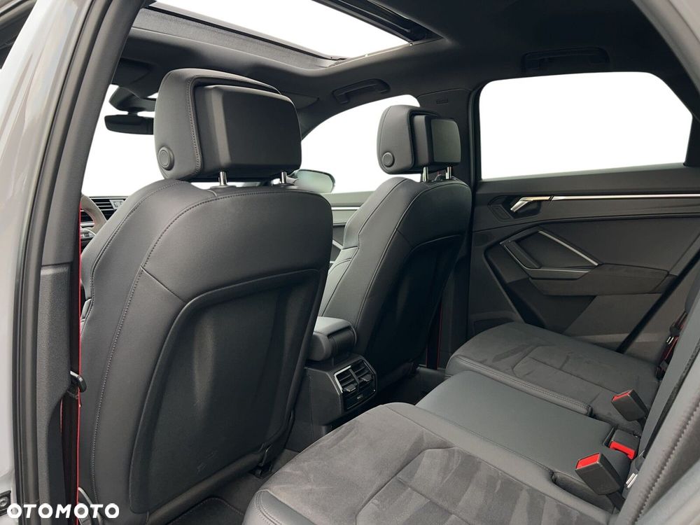 Audi RS Q3 Sportback - 13